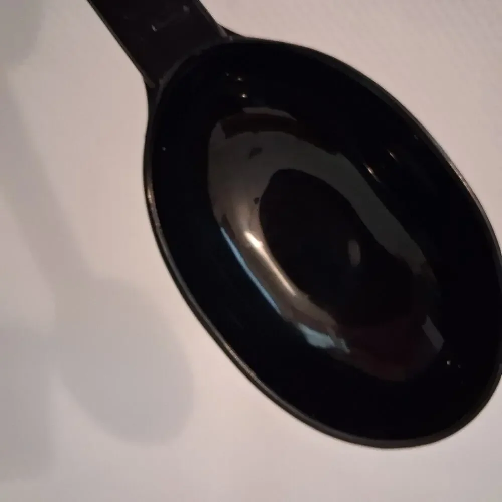 Weight Watchers Black Plastic Half Cup 1/2 Cup Measuring Spoon Scoop Ladle